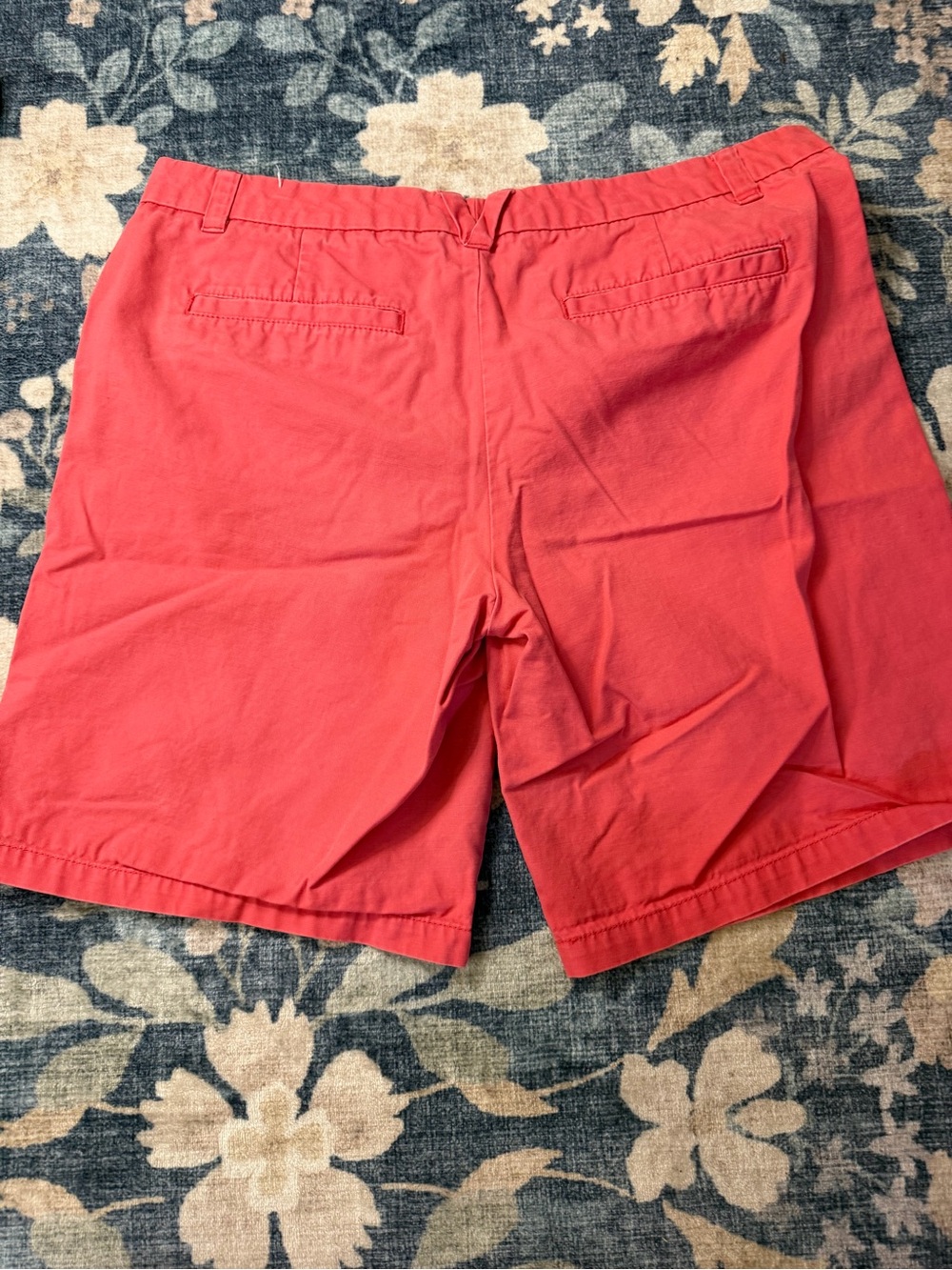 GAP Coral Pink Women's Bermuda Shorts - Picture 3 of 3